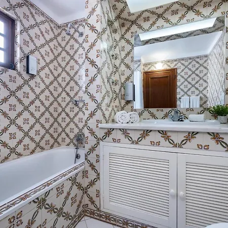 Modha Албуфейра